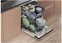 Hotpoint Dishwasher 60cm 3D Zone Wash (Hydro Force 15 Setting)